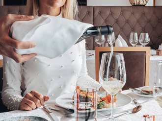 Tratterhof Bildergalerie – Mountain Sky Hotel Tratterhof Bildergalerie – Mountain Sky Hotel