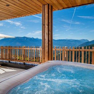 Tratterhof Bildergalerie – Mountain Sky Hotel Tratterhof Bildergalerie – Mountain Sky Hotel