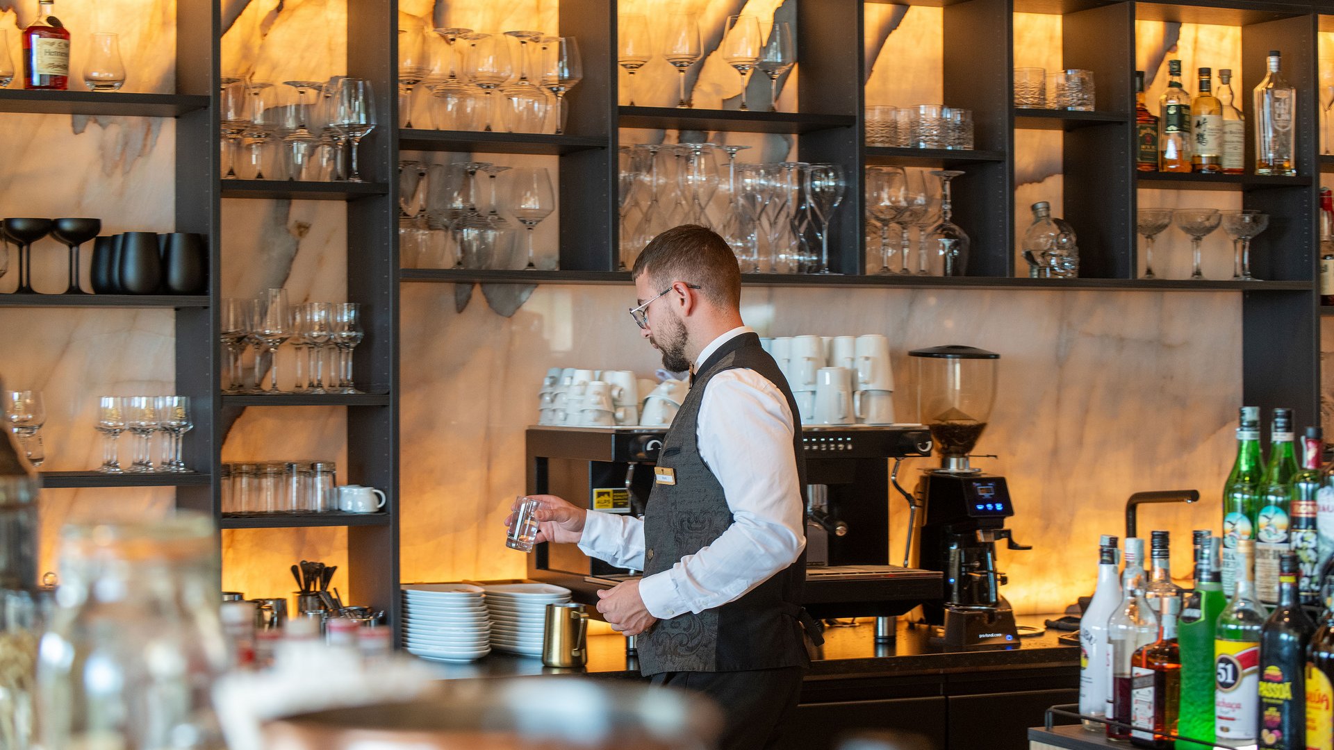 WhatsApp anfragen – Tratterhof Hotel WhatsApp anfragen – Tratterhof Hotel