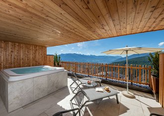 Tratterhof Bildergalerie – Mountain Sky Hotel Tratterhof Bildergalerie – Mountain Sky Hotel