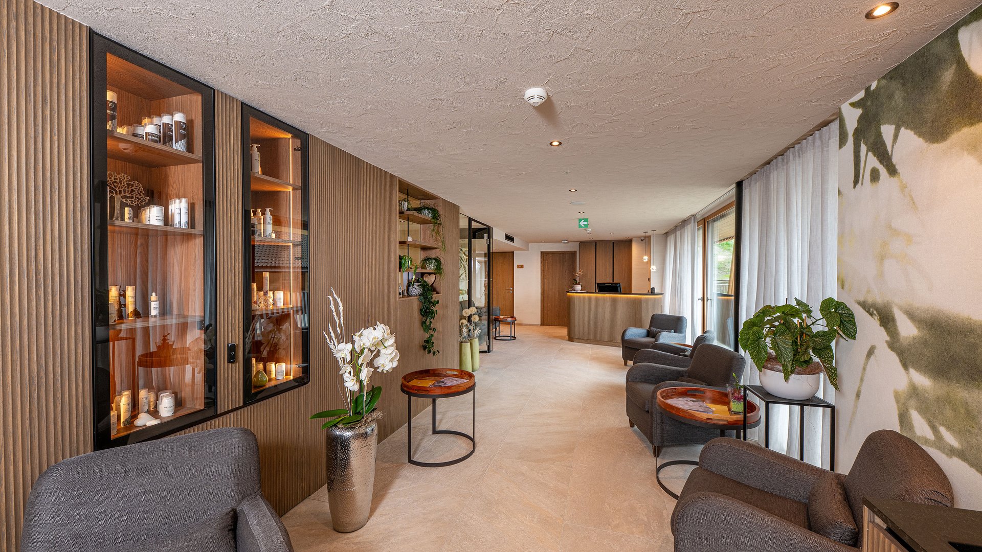 Jobs im Tratterhof Mountain Sky Hotel Jobs im Tratterhof Mountain Sky Hotel