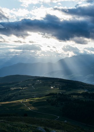 Tratterhof Bildergalerie – Mountain Sky Hotel Tratterhof Bildergalerie – Mountain Sky Hotel