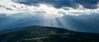 Tratterhof Bildergalerie – Mountain Sky Hotel Tratterhof Bildergalerie – Mountain Sky Hotel