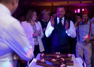 Frisch verheiratet Frisch verheiratet