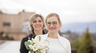 Frisch verheiratet Frisch verheiratet