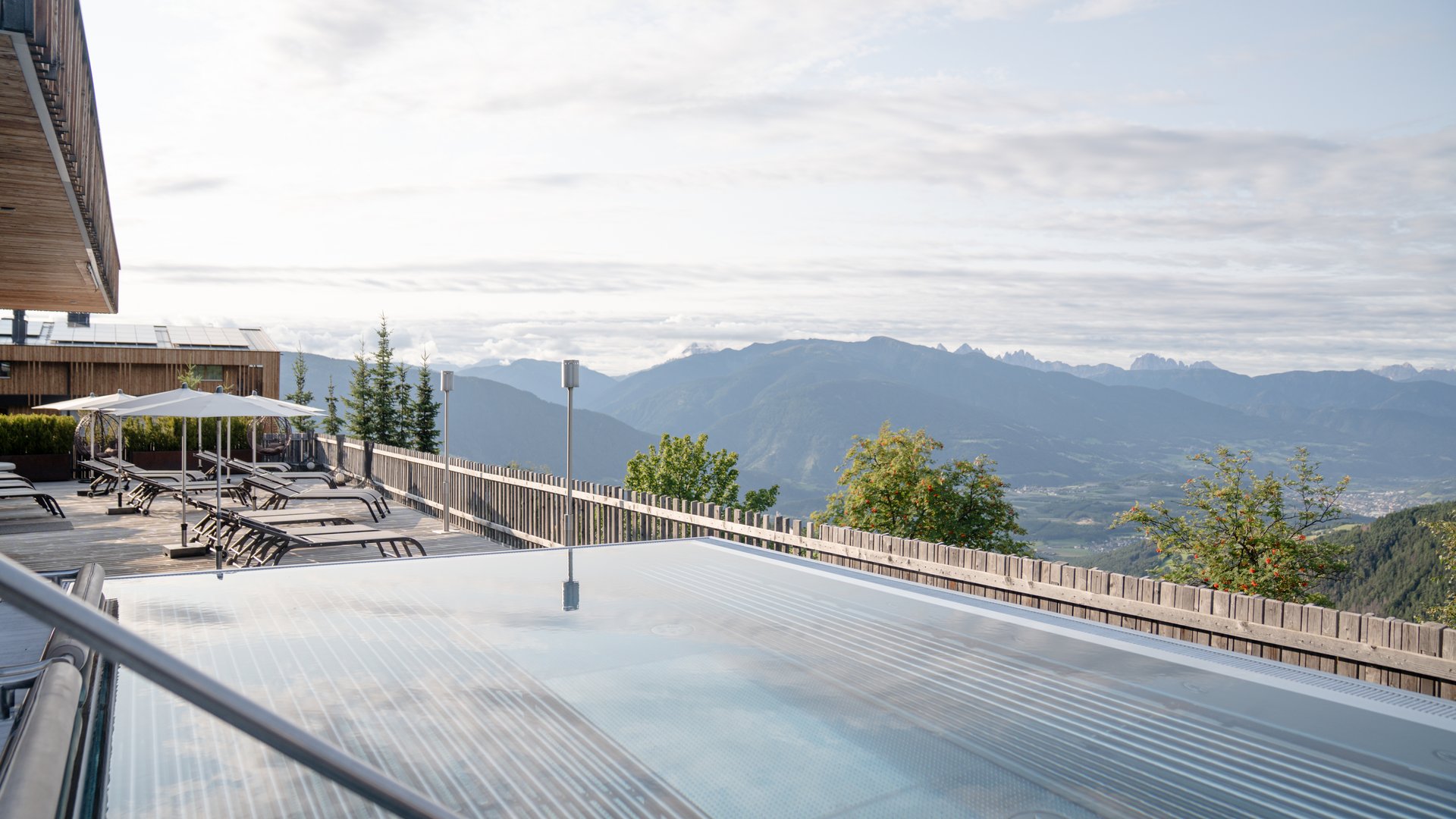 Hotel in Meransen mit Pool Hotel in Meransen mit Pool