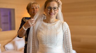 Frisch verheiratet Frisch verheiratet