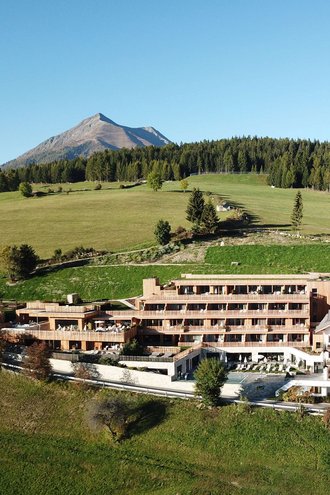 Tratterhof Bildergalerie – Mountain Sky Hotel Tratterhof Bildergalerie – Mountain Sky Hotel