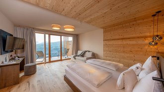 Tratterhof Bildergalerie – Mountain Sky Hotel Tratterhof Bildergalerie – Mountain Sky Hotel