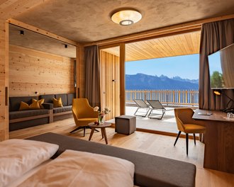 Tratterhof Bildergalerie – Mountain Sky Hotel Tratterhof Bildergalerie – Mountain Sky Hotel