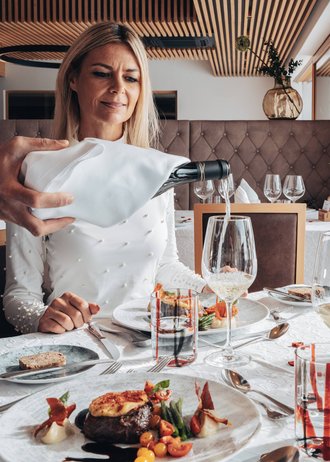 Tratterhof Mountain Sky Hotel: picture gallery Tratterhof Mountain Sky Hotel: picture gallery