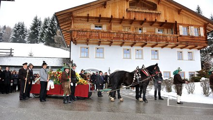 Tratterhof Meransen: Ihre Gastgeber Tratterhof Meransen: Ihre Gastgeber